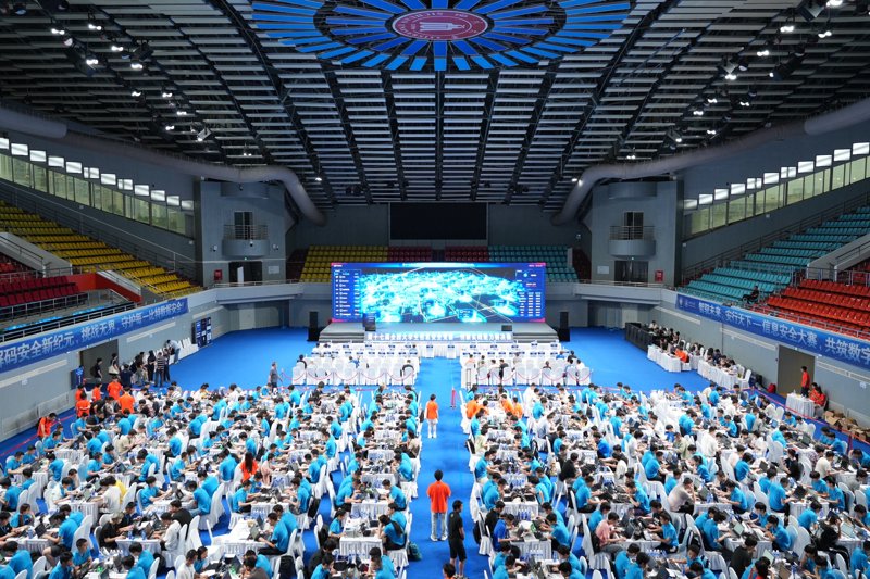 在线编程学习：初学者如何选择最佳平台